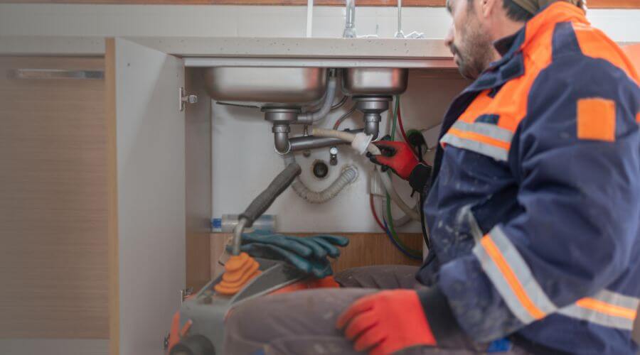 Local tankless water heater installation in Scott Air Force Base, IL